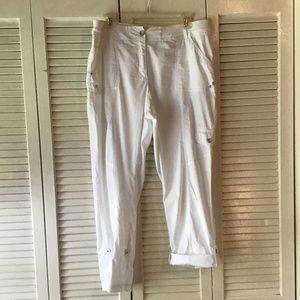 Chico’s White Cropped Pants EUC, size 2.5